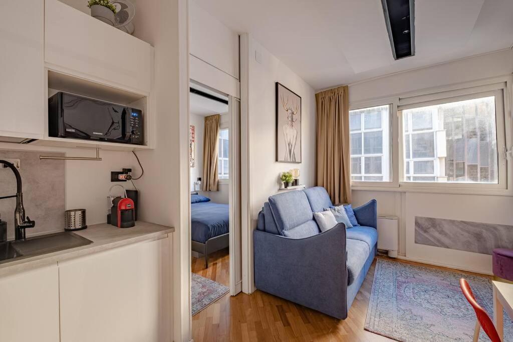 Modern Apartment At San Giovanni Рим Екстериор снимка