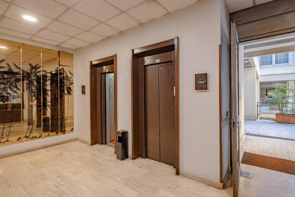 Modern Apartment At San Giovanni Рим Екстериор снимка